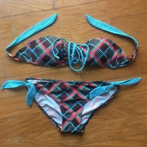 Xhilaration bikini 👙 from Target! Size M